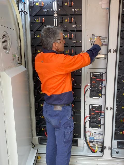 Adelaide Data Centre BESS Circuit Breaker Control System